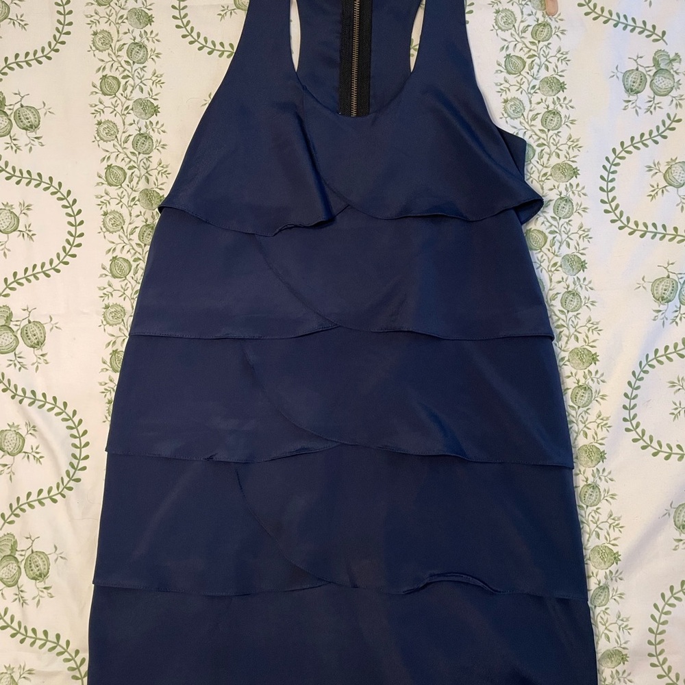 Elegant Navy Blue Sleeveless Dress
